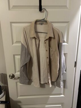 Colorblock Corduroy Button-Down Shirt Jacket in Cream and Light Gray